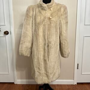 Intrigue Vintage Faux Fur Coat Ivory/Champagne Size 13-14